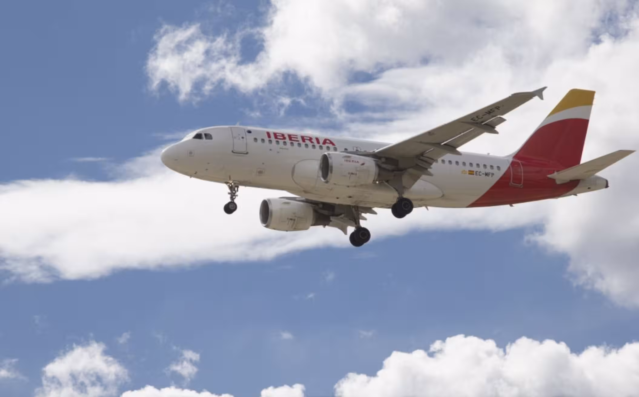 Iberia inaugura los vuelos directos Madrid-Tivat y abre el Adriático a España